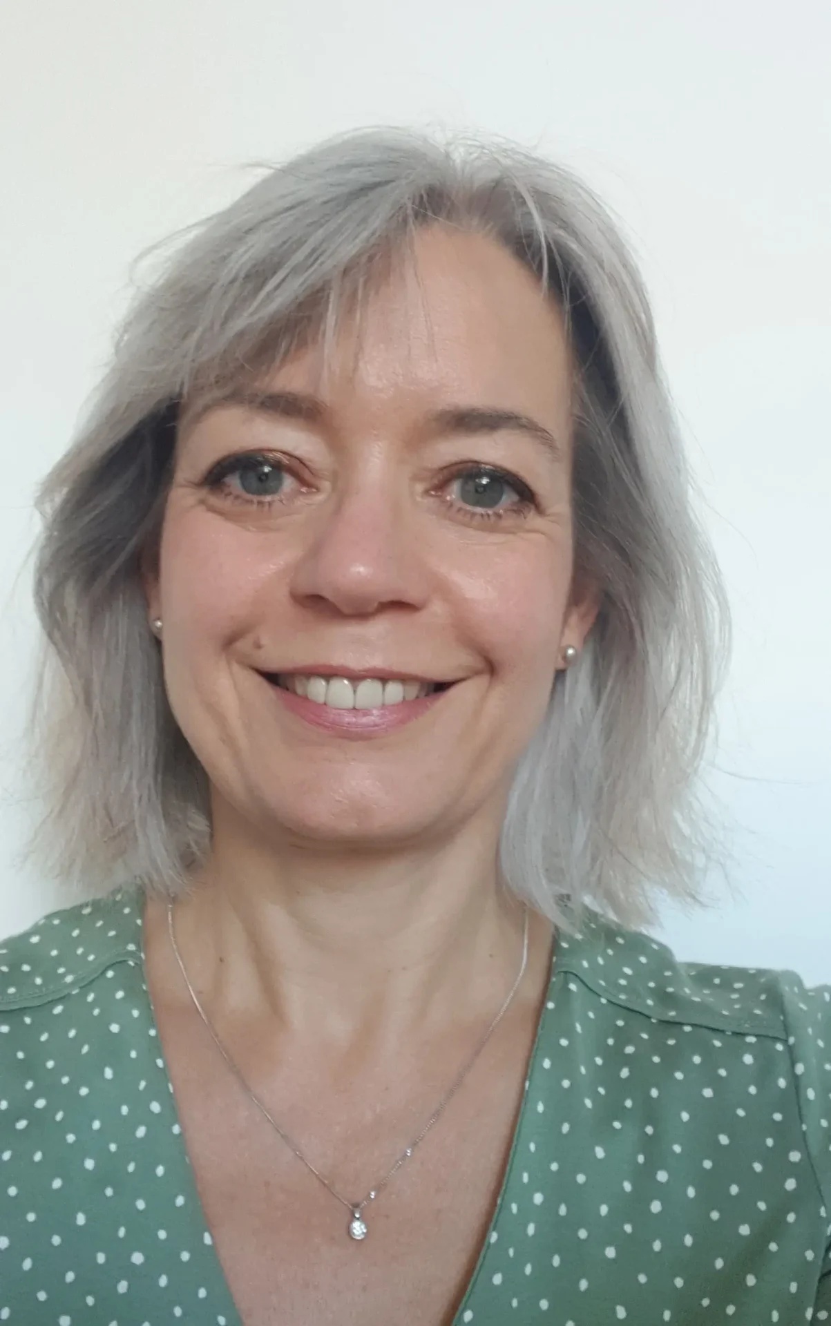 Clare Elliott RTT Therapist Surbiton Rapid Transformation Therapist in Surbiton, Kingston-Upon-Thames